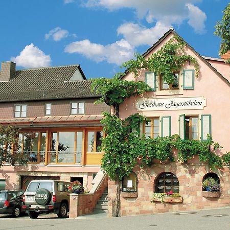 Landgasthof Jaegerstuebchen Neustadt an der Weinstraße Esterno foto
